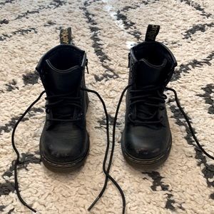 Toddler dr martens.